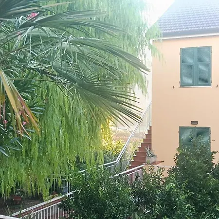 Casa Di Eva * San Bartolomeo Al Mare